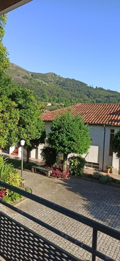 Pensao Continental Machado Hotel Caldelas Exterior photo