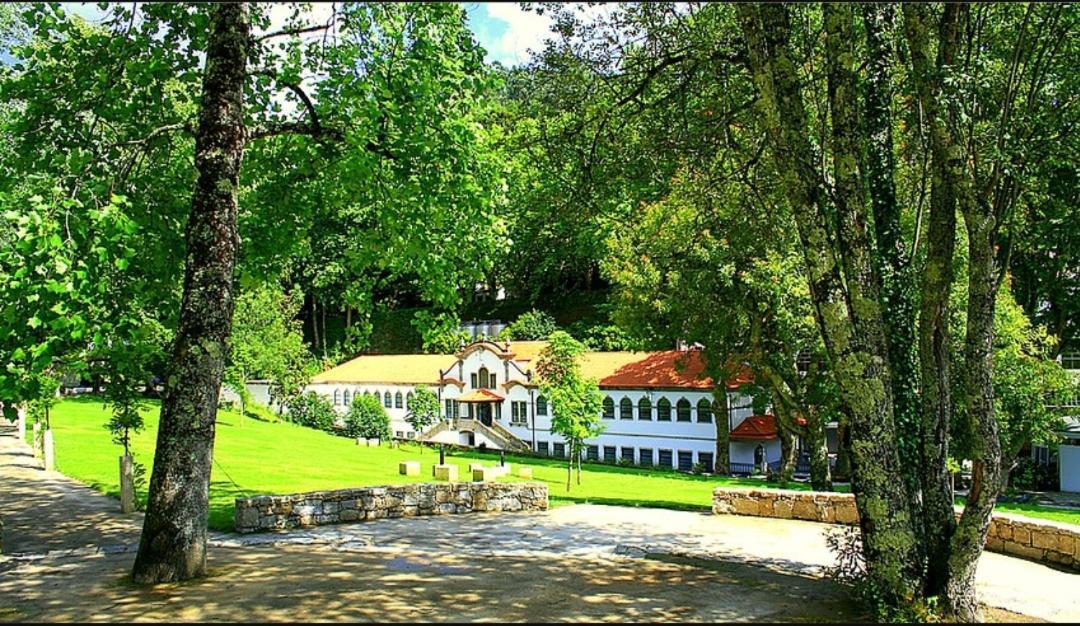 Pensao Continental Machado Hotel Caldelas Exterior photo